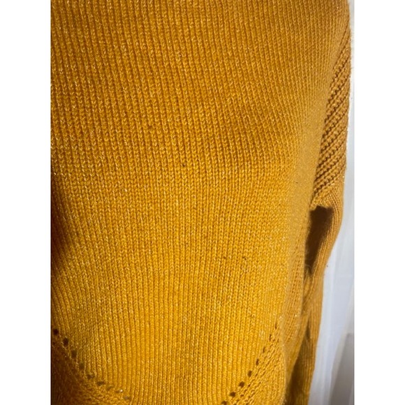 Aeropostale Size‎ Small Sweater Golden Yellow Long Sleeve Boatneck Pullover - Picture 3 of 5
